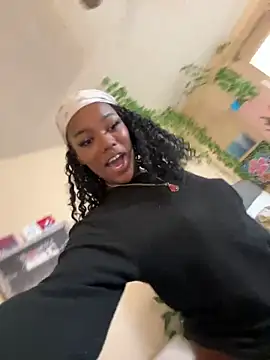 Snapshot of magicalc00ch chatting on 18, 3, 2025 magicalc00ch online show from 18, 3, 2025