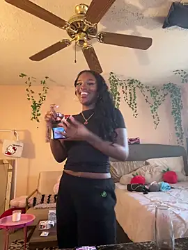 Snapshot of magicalc00ch chatting on 20, 3, 2025 magicalc00ch online show from 20, 3, 2025