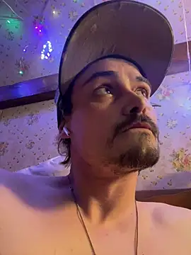 JustTylerr online show from 2, 6, 2026