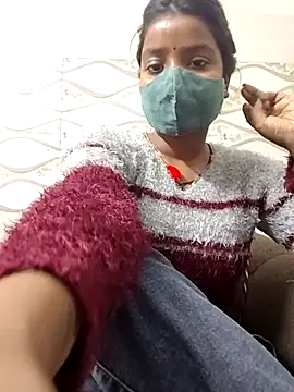 MohiniHott online show from 5, 3, 2025