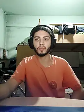 kleineid77 online show from 4, 11, 2025