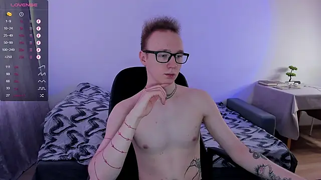 Alex silents online show from 17, 2, 2025