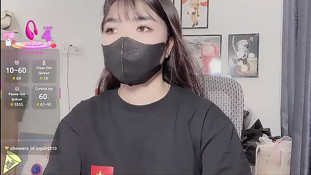 Berrysweet 68 online show from 15, 3, 2025