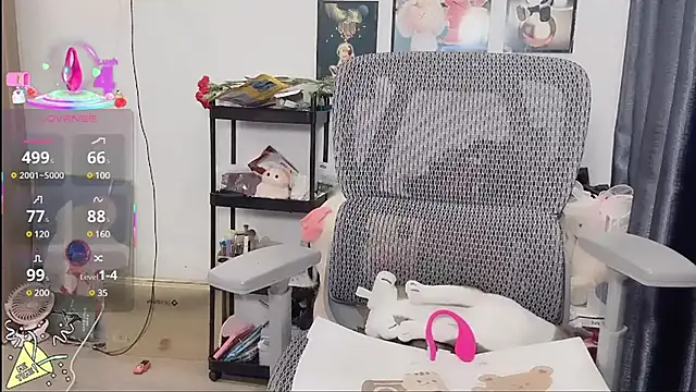 Berrysweet 68 online show from 17, 3, 2025