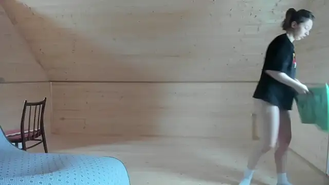 Snapshot of Adela_Vetta chatting on 10, 5, 2026 Adela Vetta online show from 10, 5, 2026
