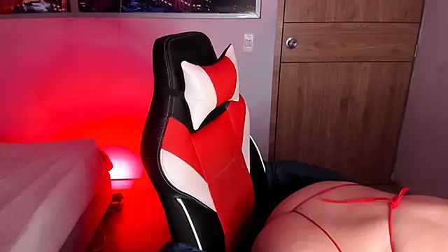 Snapshot of Sheryl_Hamilton chatting on 15, 2, 2025 Sheryl Hamilton online show from 15, 2, 2025