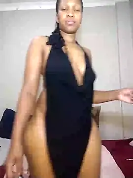 Snapshot of Curvy_sluty chatting on 18, 1, 2025 Curvy sluty online show from 18, 1, 2025