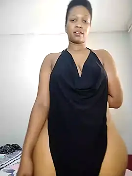 Snapshot of Curvy_sluty chatting on 7, 3, 2025 Curvy sluty online show from 7, 3, 2025