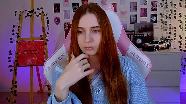 AliceCharmy online show from 22, 3, 2025