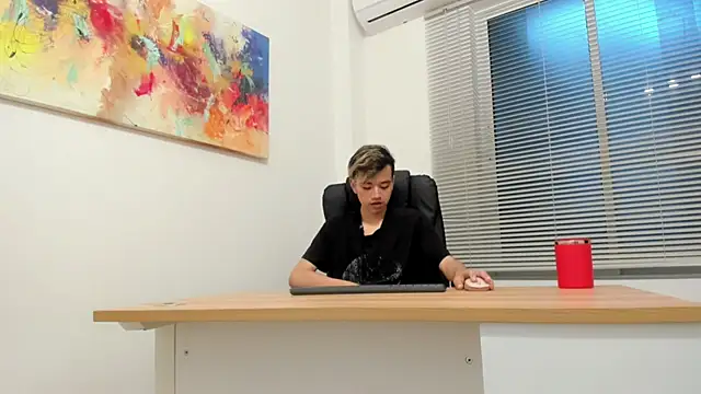 bunny maxi online show from 6, 3, 2025