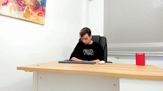 bunny maxi online show from 13, 3, 2025