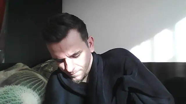 Huge cock22cm online show from 14, 2, 2025