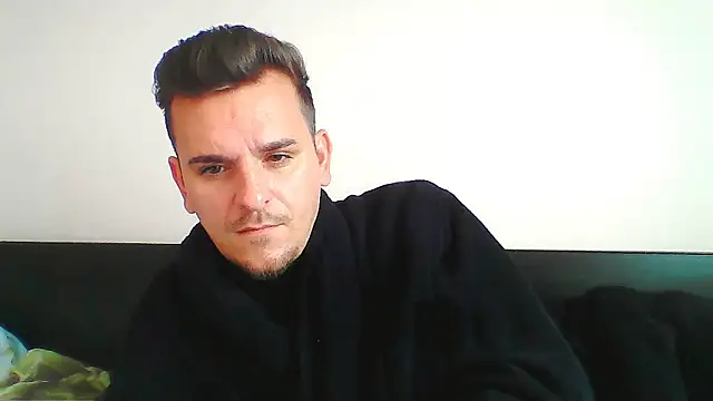 Huge cock22cm online show from 31, 10, 2025