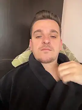 Huge cock22cm online show from 21, 3, 2026