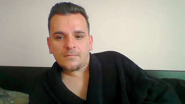 Huge cock22cm online show from 21, 4, 2026