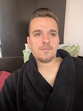 Huge cock22cm online show from 23, 5, 2026