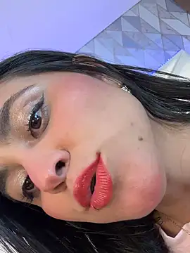 Brenda Garcia online show from 2, 3, 2025