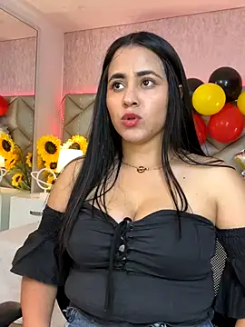 Brenda Garcia online show from 29, 9, 2025