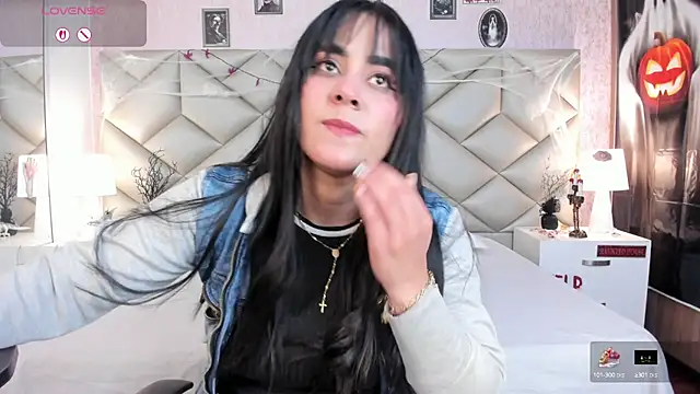 Brenda Garcia online show from 21, 10, 2025