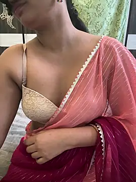 Snapshot of Magical-Couple-telugu chatting on 29, 12, 2024 Magical-Couple-telugu online show from 29, 12, 2024