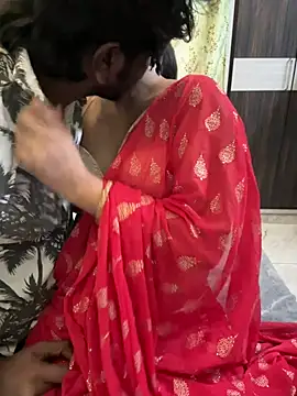 Snapshot of Magical-Couple-telugu chatting on 12, 1, 2025 Magical-Couple-telugu online show from 12, 1, 2025