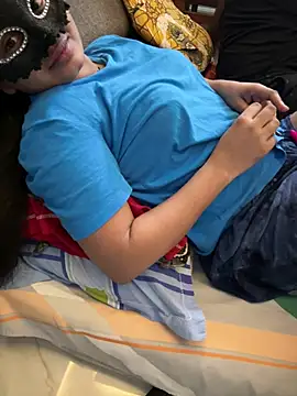 Snapshot of Magical-Couple-telugu chatting on 19, 1, 2025 Magical-Couple-telugu online show from 19, 1, 2025