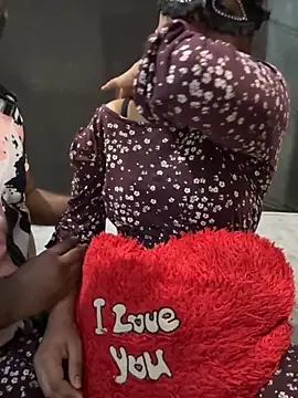 Snapshot of Magical-Couple-telugu chatting on 8, 10, 2025 Magical-Couple-telugu online show from 8, 10, 2025