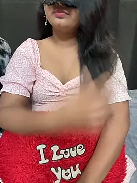 Snapshot of Magical-Couple-telugu chatting on 24, 10, 2025 Magical-Couple-telugu online show from 24, 10, 2025