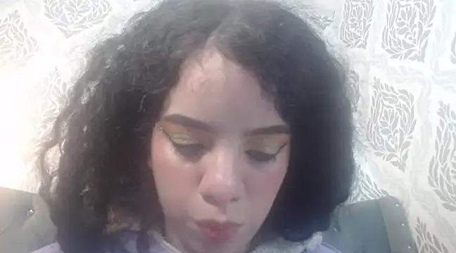 EmmaCowperr online show from 21, 3, 2025