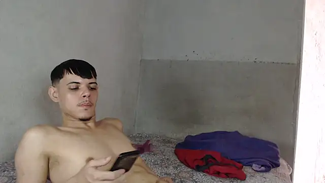 MicaelRian69 online show from 28, 10, 2025