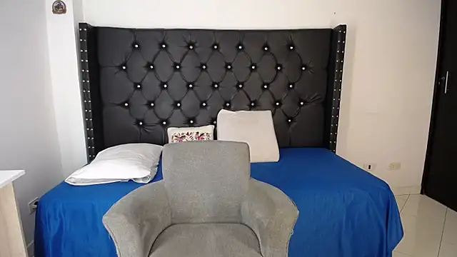 renata salinas 1 online show from 14, 4, 2026