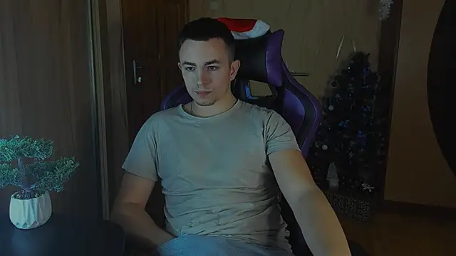 Snapshot of bigmark033 chatting on 11, 1, 2025 bigmark033 online show from 11, 1, 2025