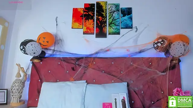 Ruth harvey  online show from 31, 10, 2025