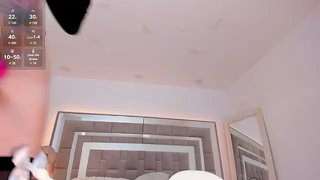 Nicolle foxy online show from 19, 1, 2026