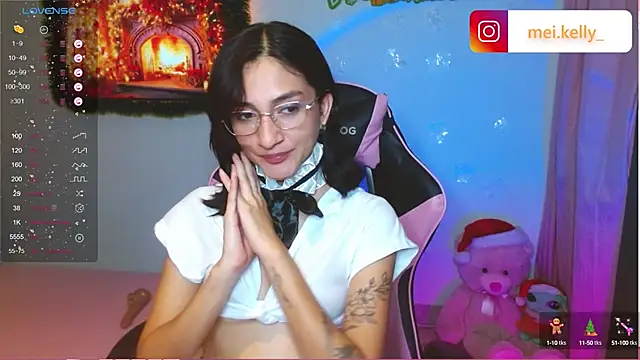 Snapshot of Mei_Kelly chatting on 10, 12, 2024 Mei Kelly online show from 10, 12, 2024