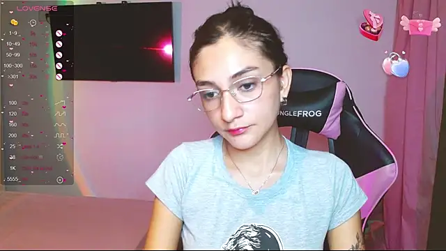 Snapshot of Mei_Kelly chatting on 18, 2, 2025 Mei Kelly online show from 18, 2, 2025