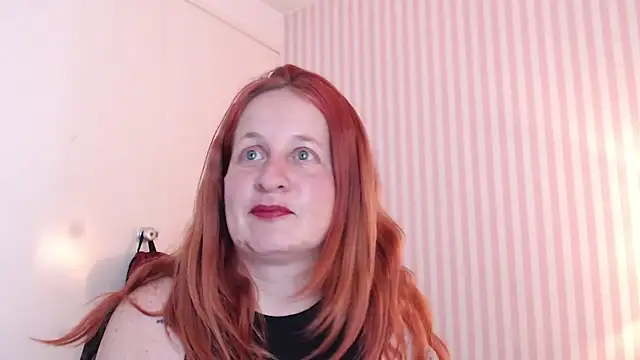 ViioletaMora online show from 15, 3, 2025