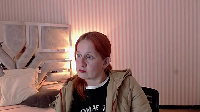 ViioletaMora online show from 18, 3, 2025