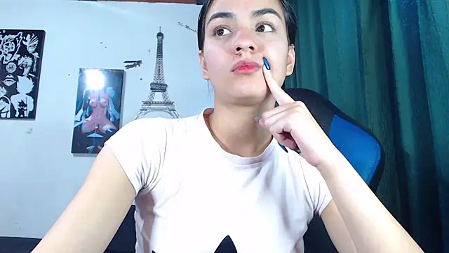 Ariel Zeo1 online show from 5, 3, 2025