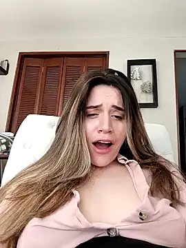 maliciaworld online show from 6, 2, 2025