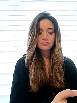 maliciaworld online show from 16, 2, 2025