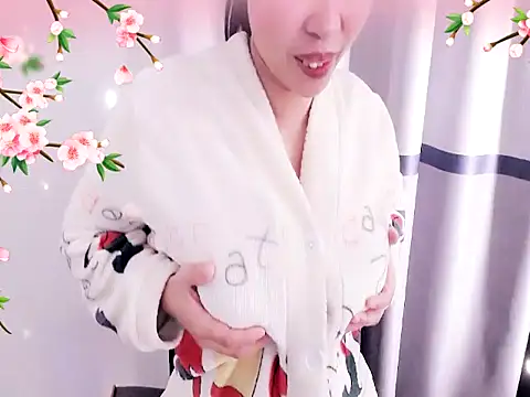 xiaoxuer online show from 25, 1, 2025