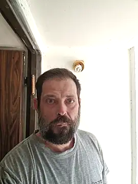 Snapshot of zefside42 chatting on 2, 11, 2025 zefside42 online show from 2, 11, 2025