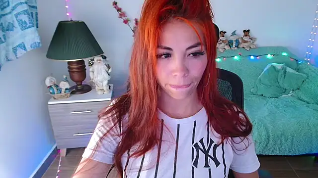 Aylinn diaz online show from 22, 12, 2025