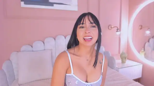 maddy brookss online show from 4, 1, 2025