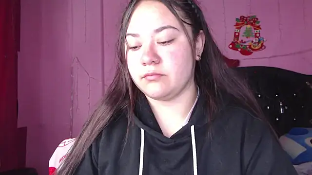 NikkiRous  online show from 7, 3, 2025