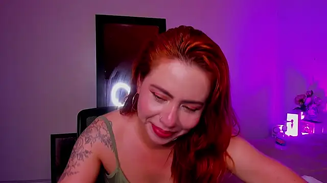 Snapshot of Dulce_charlottee chatting on 3, 1, 2025 Dulce charlottee online show from 3, 1, 2025