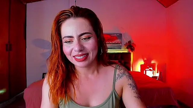 Snapshot of Dulce_charlottee chatting on 9, 1, 2025 Dulce charlottee online show from 9, 1, 2025