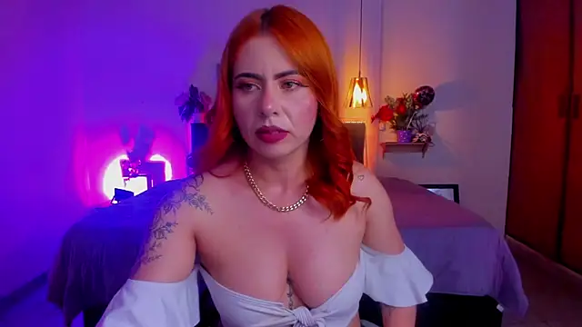 Snapshot of Dulce_charlottee chatting on 5, 2, 2025 Dulce charlottee online show from 5, 2, 2025