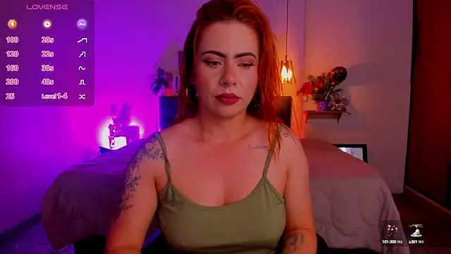 Snapshot of Dulce_charlottee chatting on 9, 2, 2025 Dulce charlottee online show from 9, 2, 2025